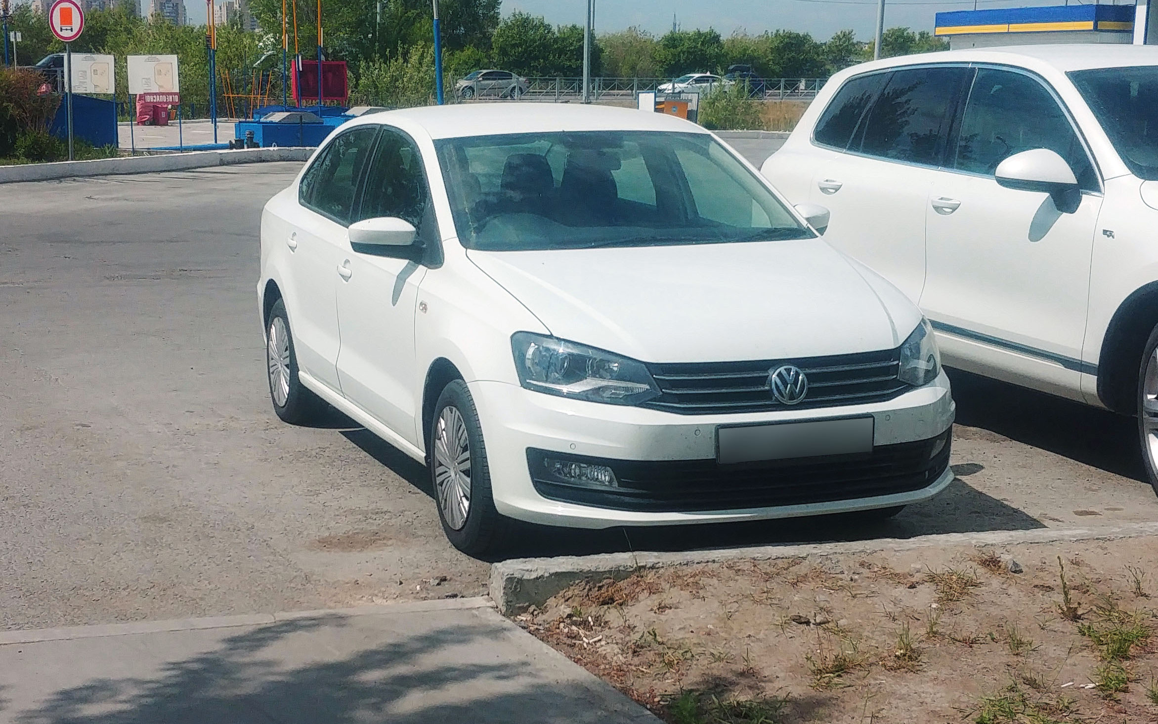 Аренда/прокат автомобилей в Донецке без водителя недорого| BookingCar