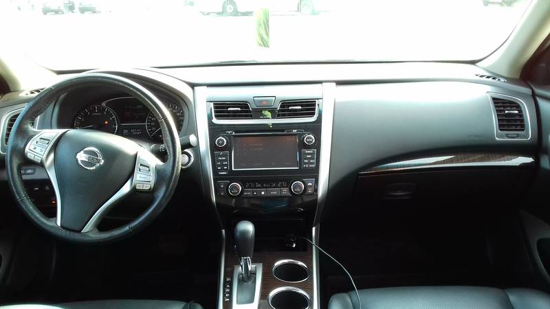 NISSAN TEANA